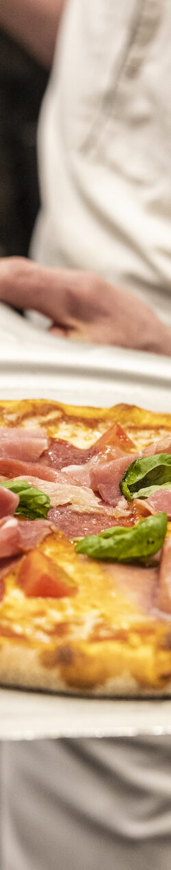 salz-burger-restaurant-flachau-pizza